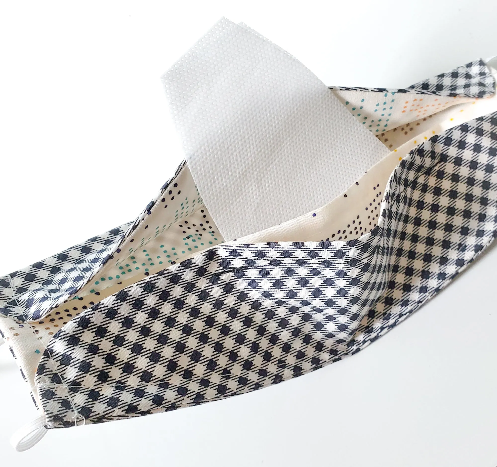 Origami Mask - Japanese Dobby Arrows Green